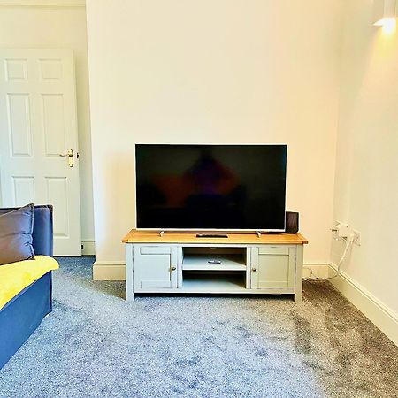 St Andrews Apartments Maidstone Bagian luar foto
